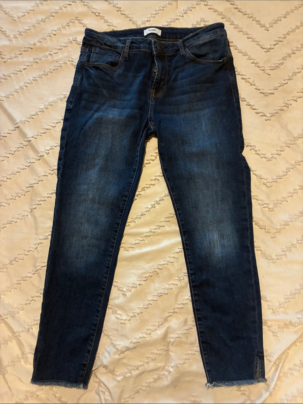 Kensie Girl Dark Wash Skinny Jeans